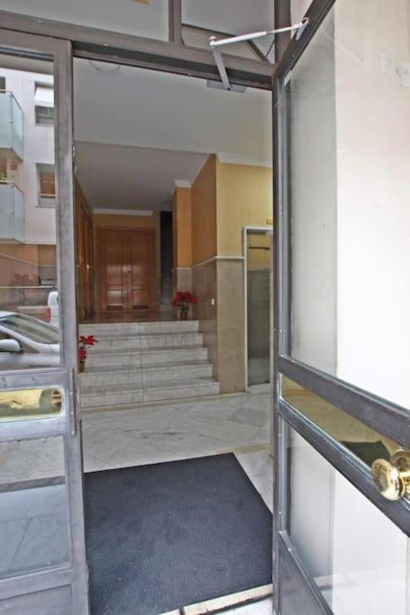 Sevilla Clasica: Amigos Y Familia. Parking Gratis! Ngoại thất bức ảnh